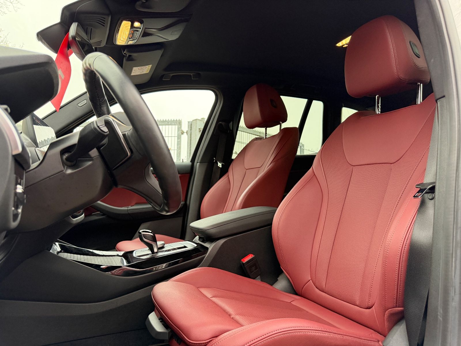 Fahrzeugabbildung BMW X3 xDrive 20i M Sport*LED*ROT*KAMERA*NAVI*SPORT