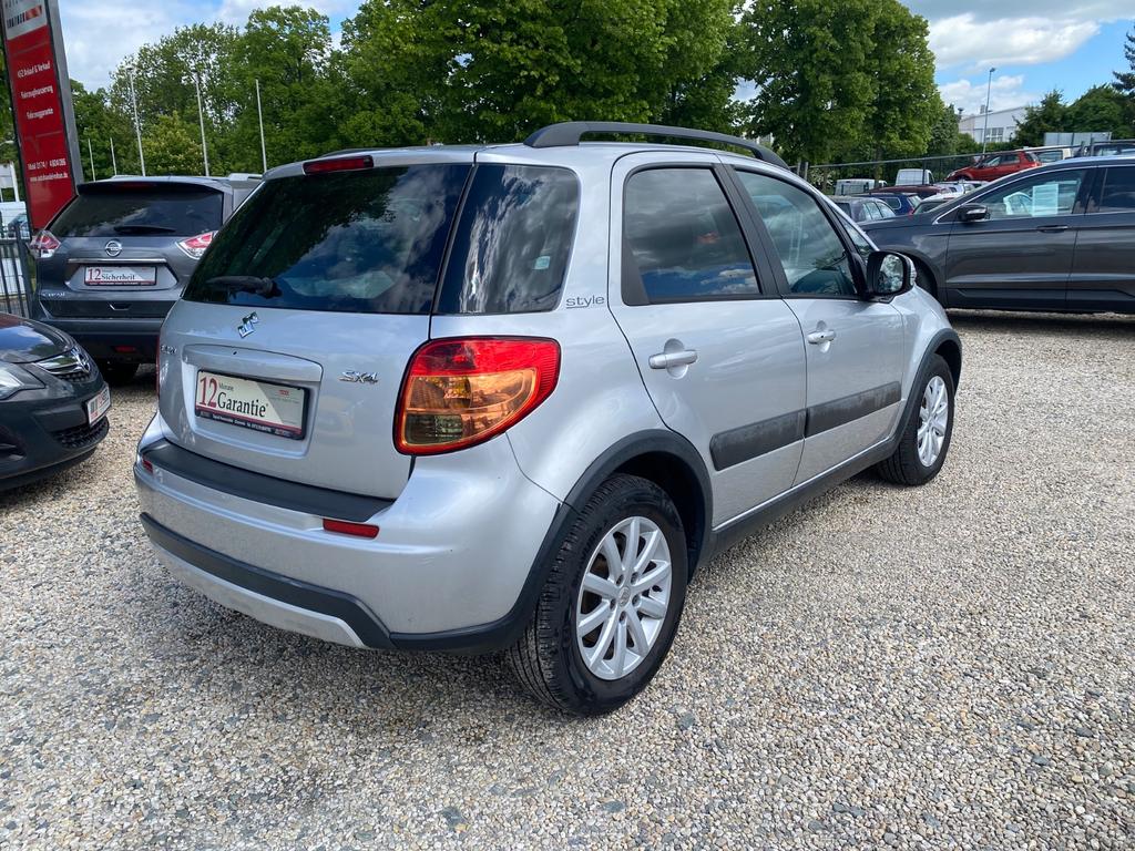 Suzuki SX4