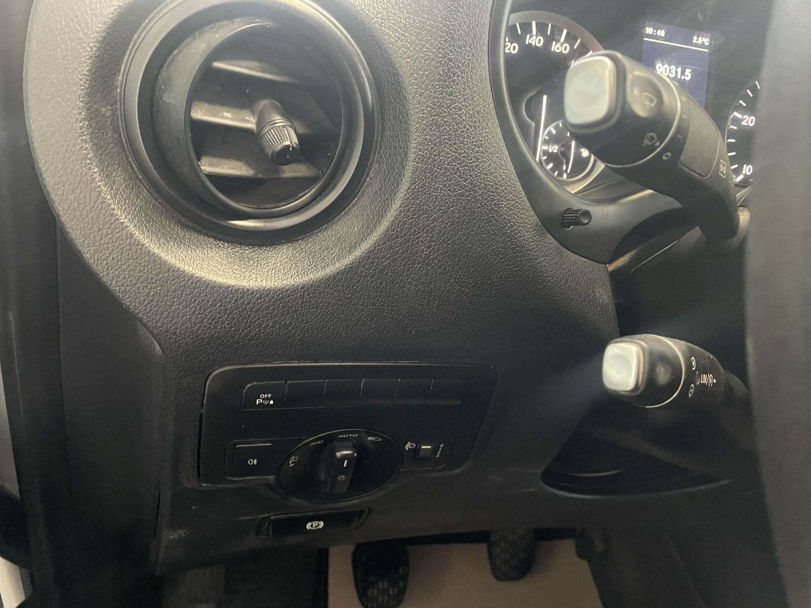 Mercedes-Benz Vito geschlossen Kasten Lang Klima Allwetter AHK foto 10