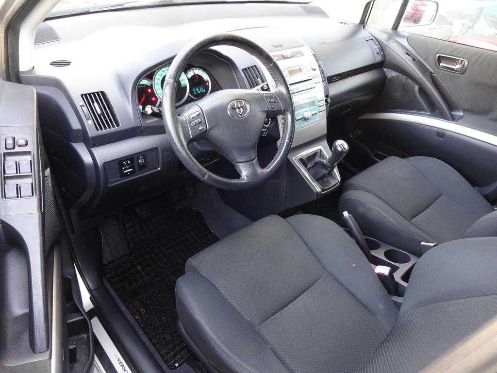 Toyota Corolla Verso