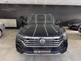 Volkswagen Touareg 3.0 TDI R-Line 4Motion*Keyless*MatrixLED - gebrauchte VW SUV & Geländewagen
