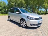 Volkswagen Touran 2.0 TDI CUP BlueMotion Technology  - Volkswagen Touran: TDI Bluemotion