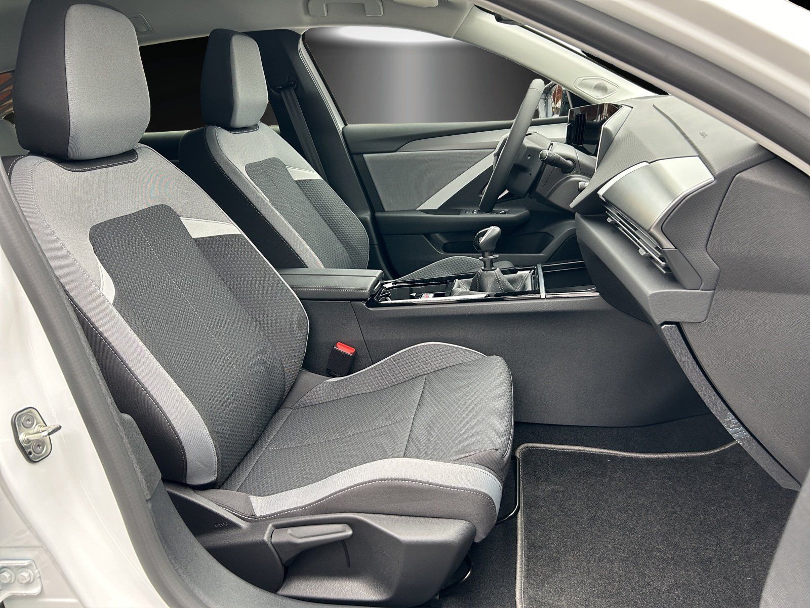 Fahrzeugabbildung Opel Astra L 1.2 Turbo Enjoy/KAMERA/LED/SHZ/CAR-PLAY/