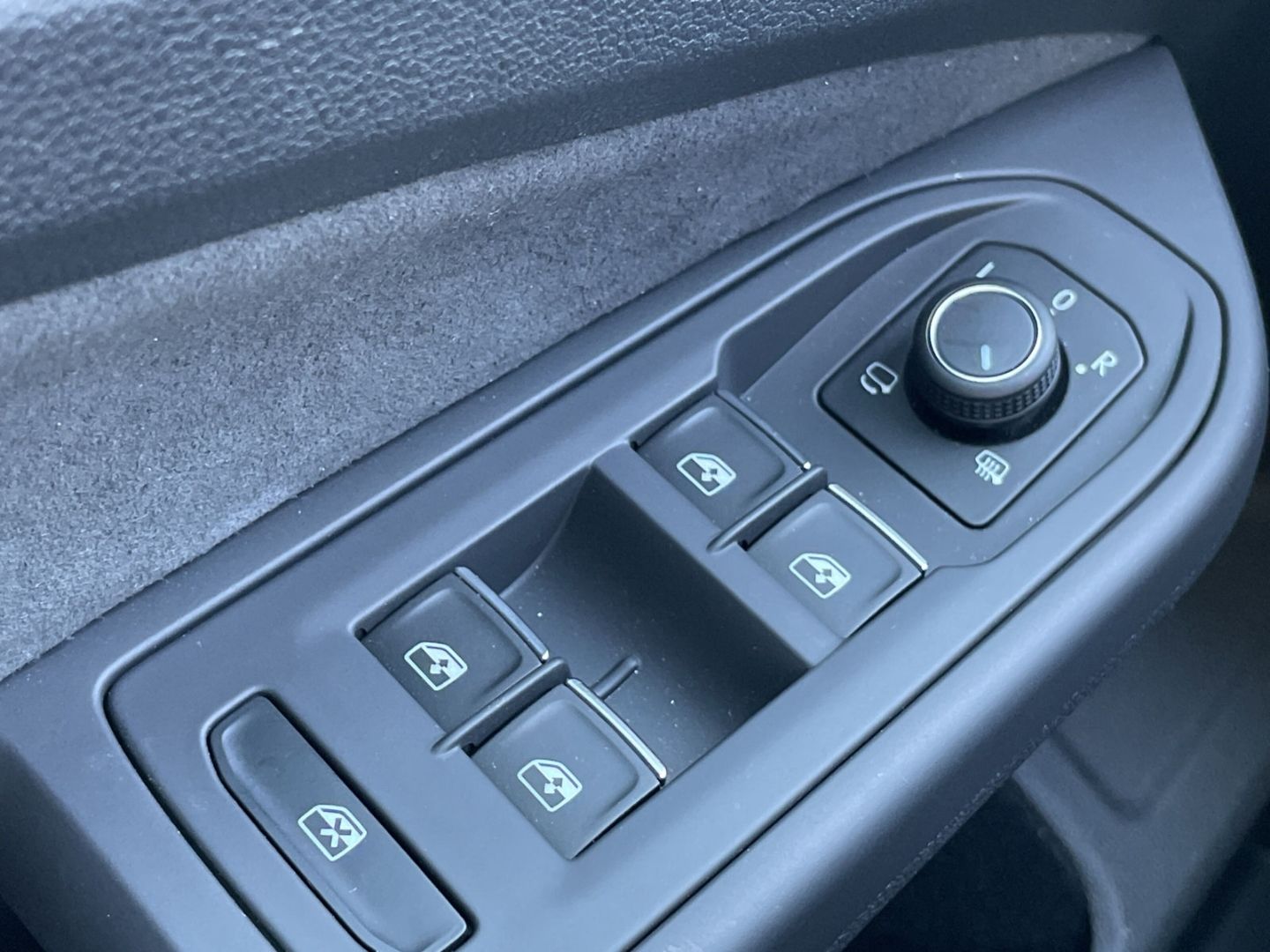 Golf GTI VIII 2.0 TSI DSG Black Style AHK/Kamera