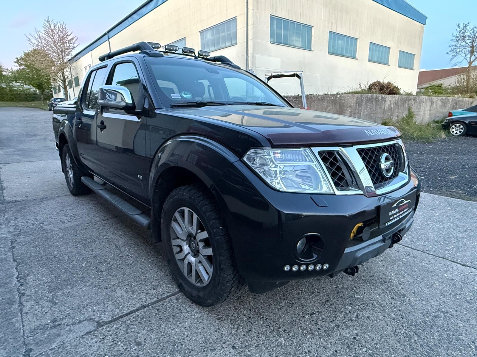 Nissan Navara Pickup Double Cab PLATINUM 4X4 LB Euro 5