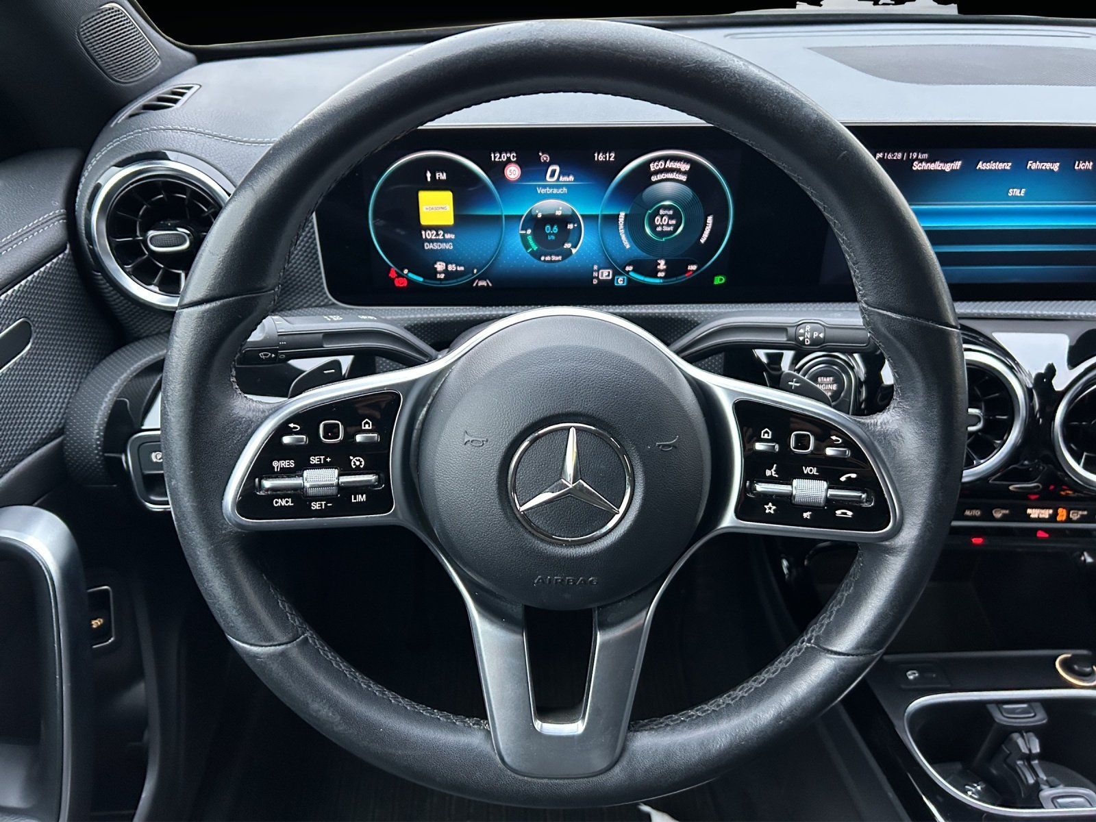 Fahrzeugabbildung Mercedes-Benz CLA 220 Progressive 4Matic/MBUX/LED/SHZ/