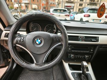 BMW 320 - 11