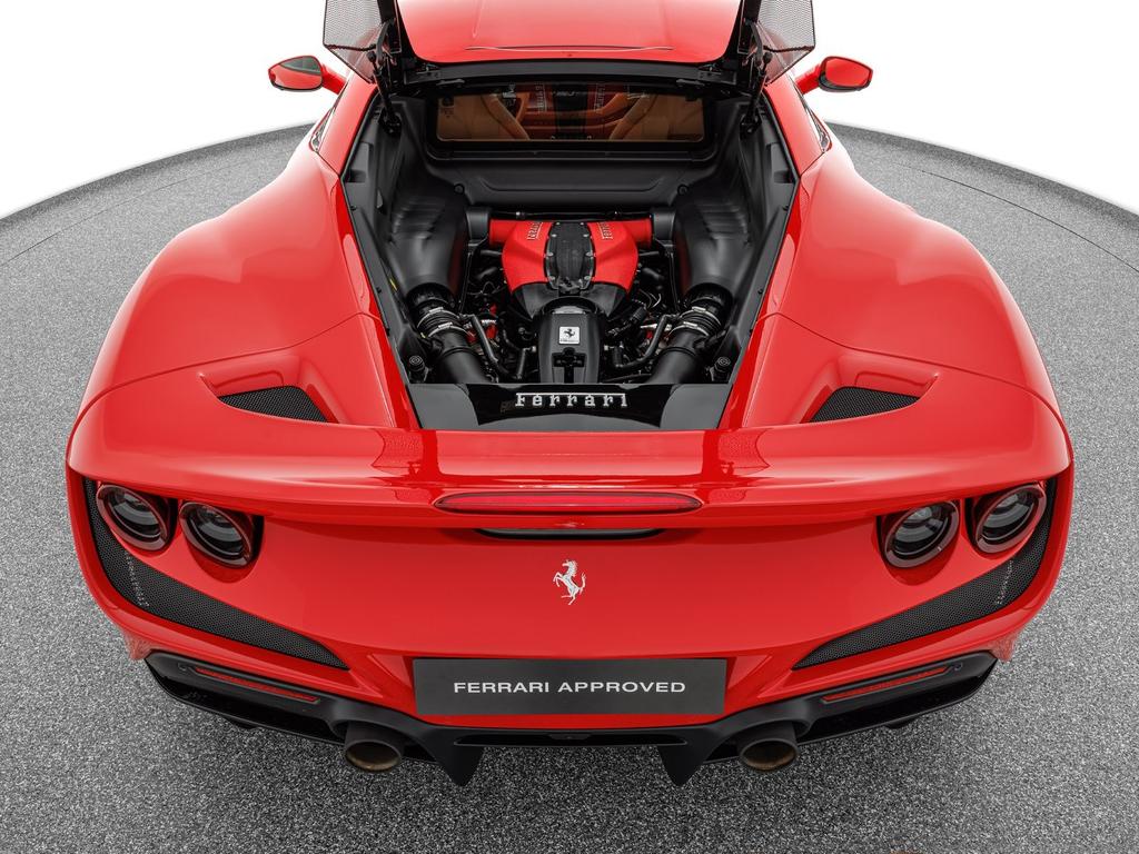 Ferrari F8