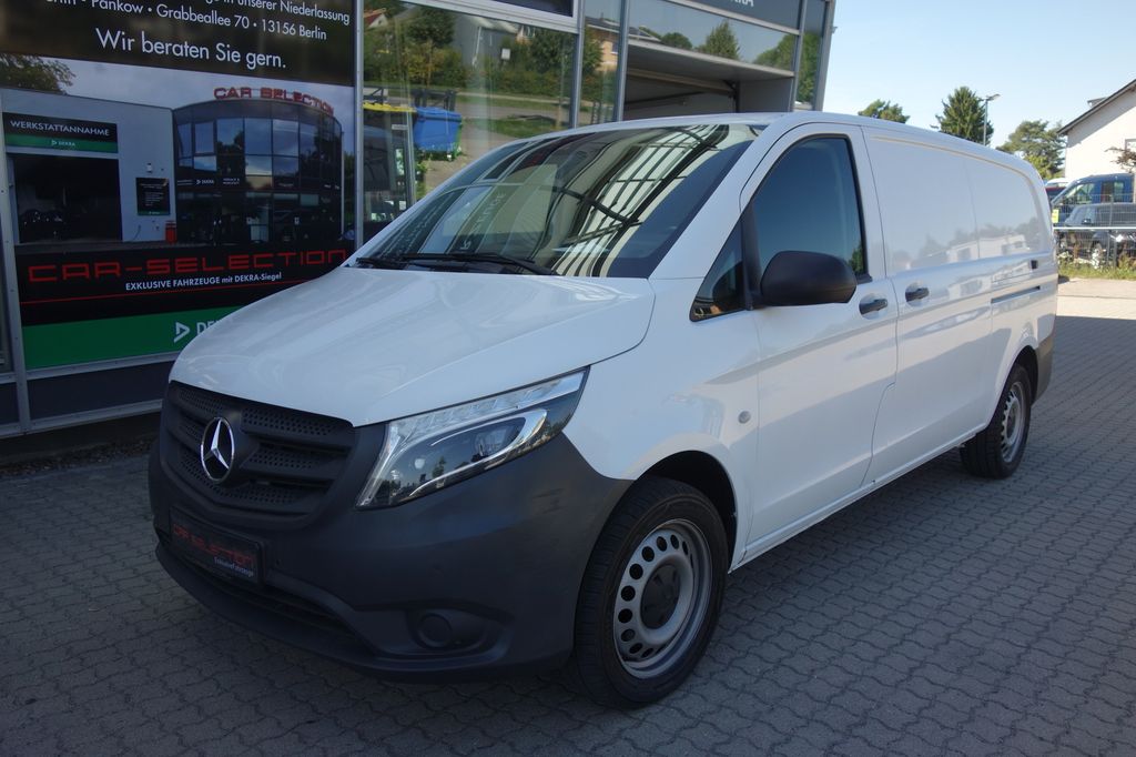 Image of Mercedes-Benz Vito