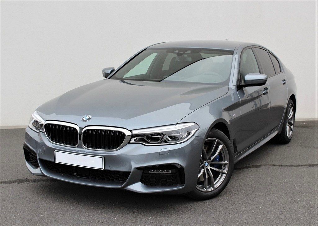 Image of BMW 530