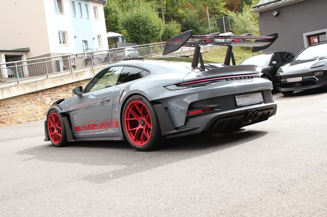 Porsche 992 GT3 RS Weissach*Lift,Matrix,BOSE,U-Frei,1.Hd