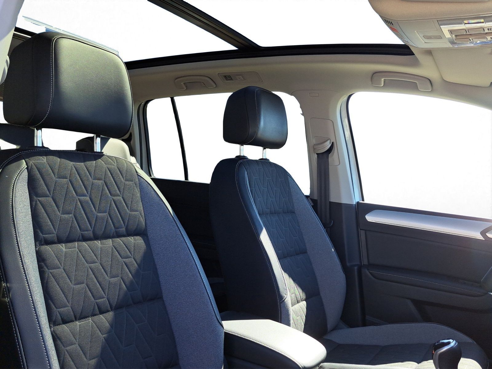 Volkswagen Touran - Bild 4