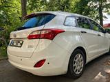 Hyundai i30 CW 1.4 Classic 1. Hand - TÜV u. Inspektion - aus 2012: C Class