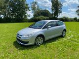 Citroën C4 HDi 110 FAP C4 by Loeb C4 by Loeb - Citroën C4 mit Diesel-Antrieb: Coupé
