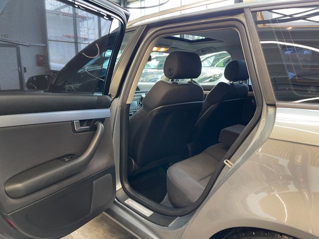 Audi A4 Avant 3.0 TDI quattro *NAVI*BI-XENON*TEMPOMAT