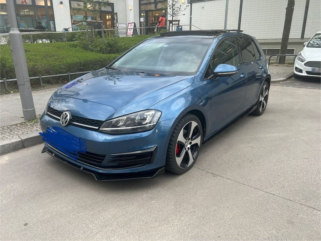 Image of Volkswagen Golf