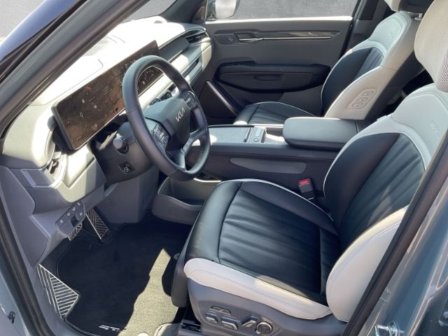 Fahrzeugabbildung Kia EV9 4WD GT-LINE LAUNCH EDITION ELEKTRO *7-SITZER