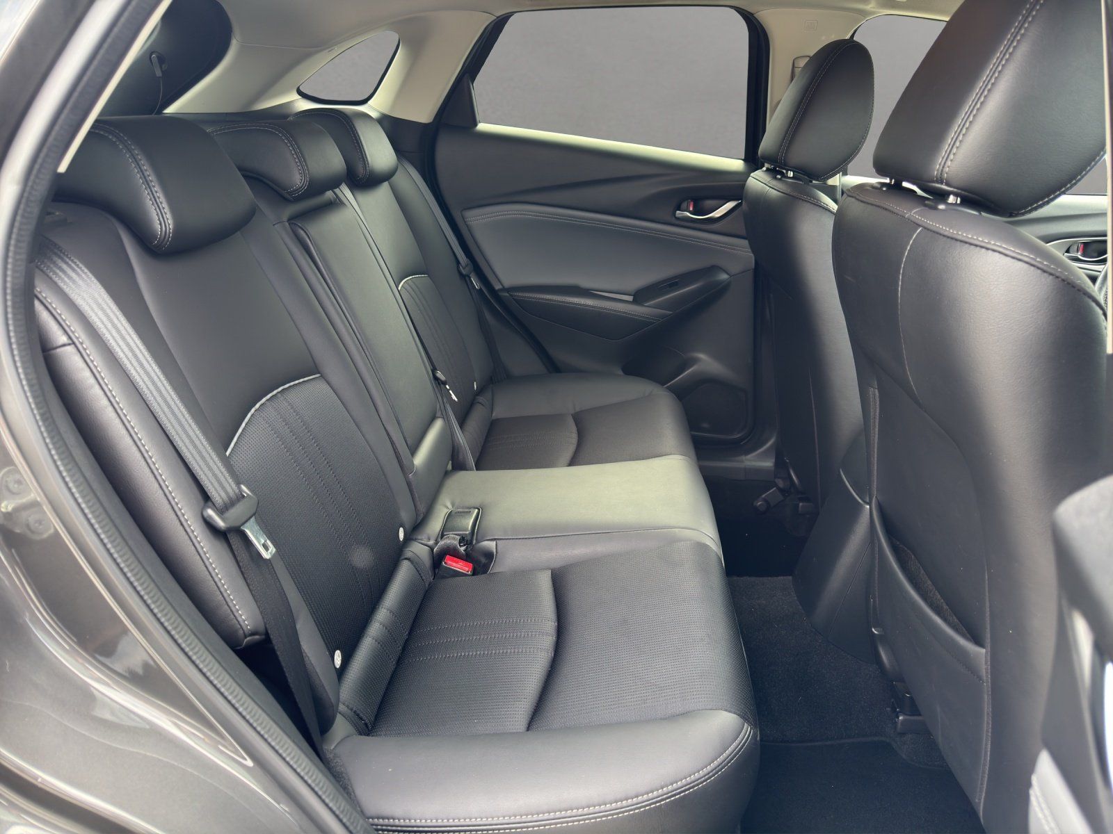 Fahrzeugabbildung Mazda CX-3 2.0 Sports-Line AWD ACC/KAMERA/NAVI/MATRIX/