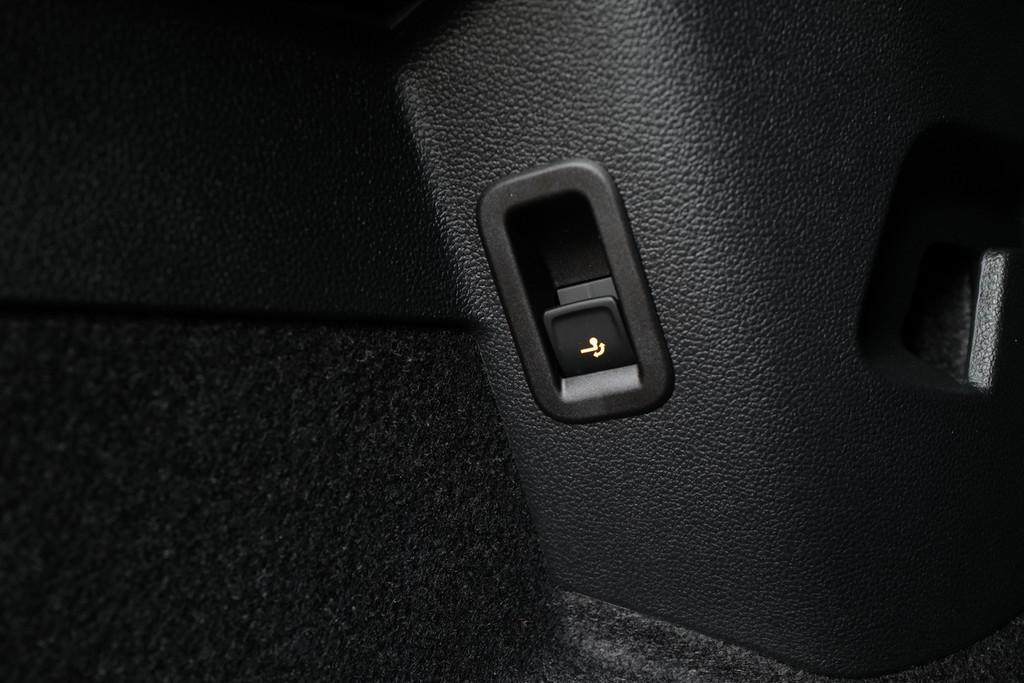 Volkswagen Golf VIII 1.5TSI R-Line Black Style AHK Pano 360, миниатюра 11