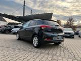 Hyundai i20 1.0 blue Passion *Klima Alu Sitzh. PDC NS* - Hyundai i20: Bordcomputer