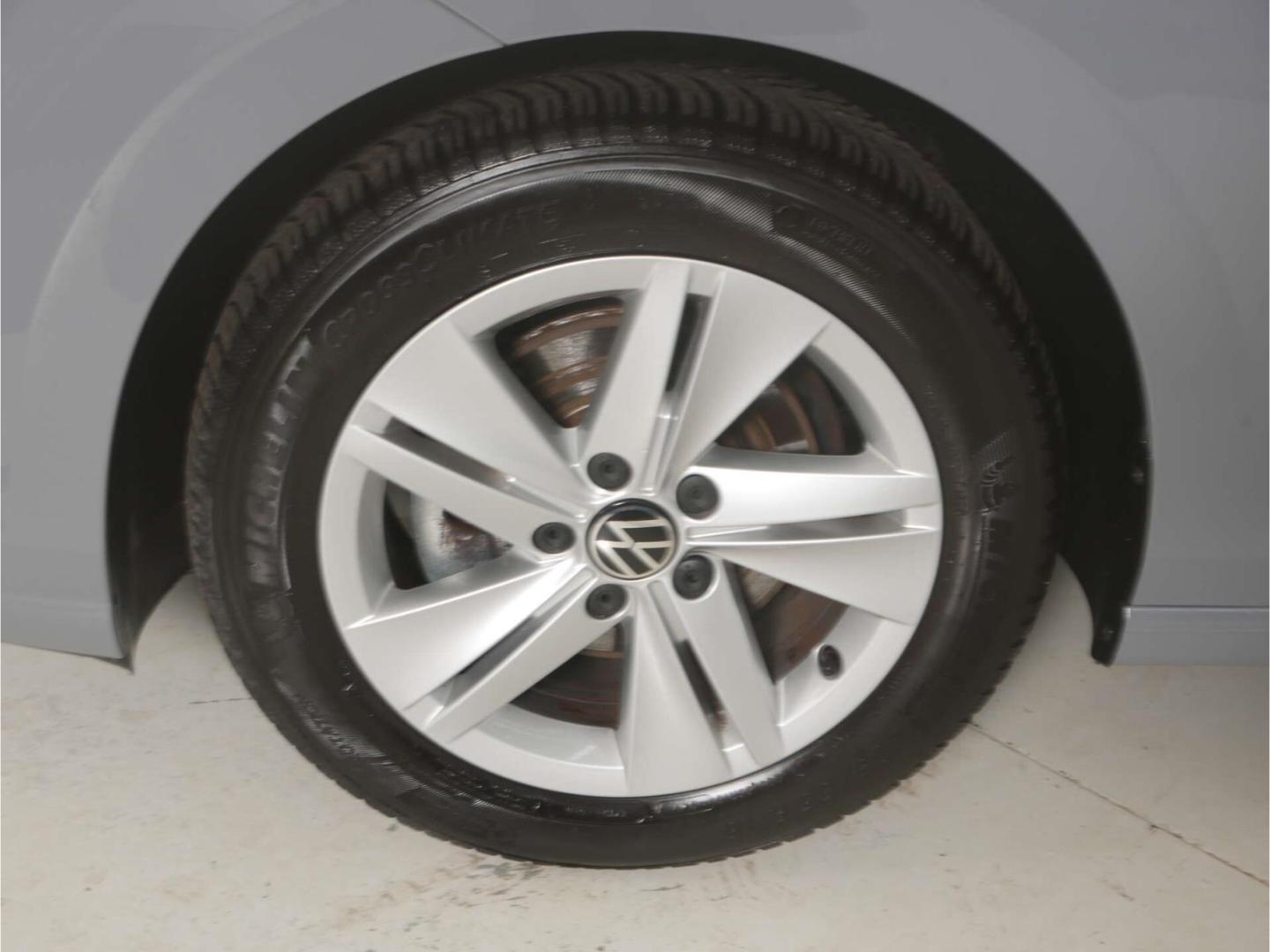 Volkswagen Golf Variant 1.5 eTSI DSG App-Connect/SH/Climatr, миниатюра 5