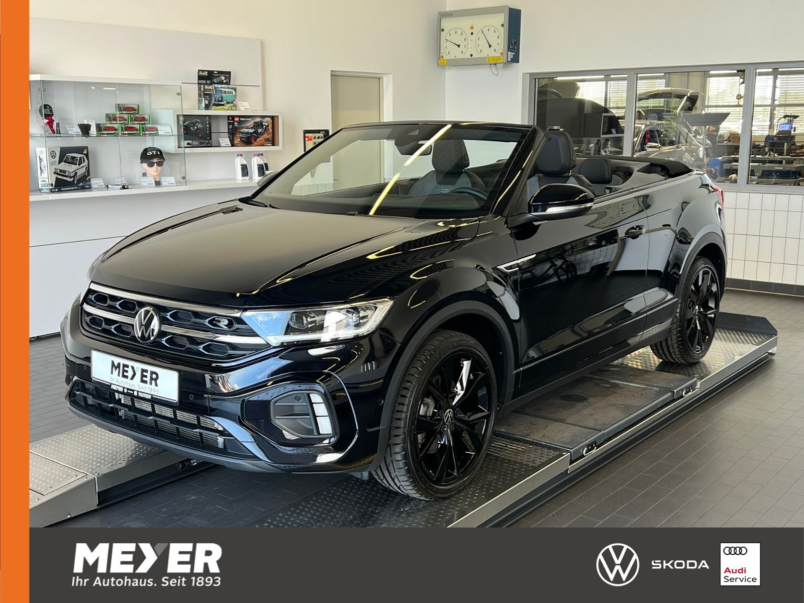 Fahrzeugabbildung Volkswagen T-Roc Cabriolet R-Line 1.5 TSI DSG *BlackStyle,A