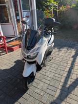 Yamaha Motorroller NMax 125 - Offers matching your search criteria