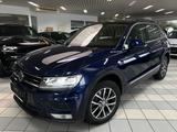 Volkswagen Tiguan Comfortline 4Motion*LED*Navi*Ahk*PDC* - VW Tiguan Gebrauchtwagen in Düsseldorf