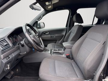 Volkswagen Amarok - 10