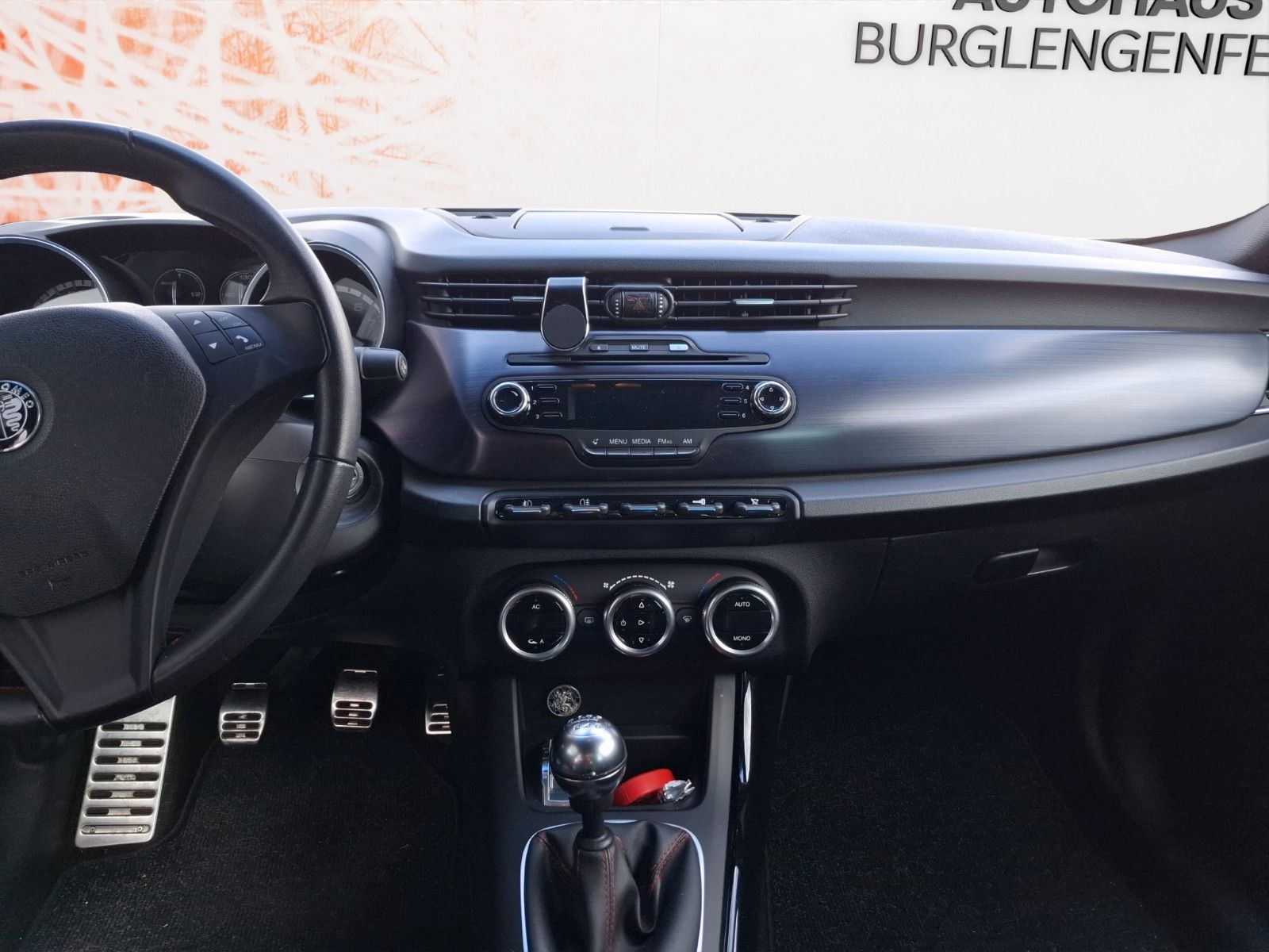 Fahrzeugabbildung Alfa Romeo Giulietta Quadrifoglio Verde