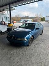 BMW HEUTE - E39 520i Limo Schlachter - FAHRBER... - BMW 520 aus 2000: 520i