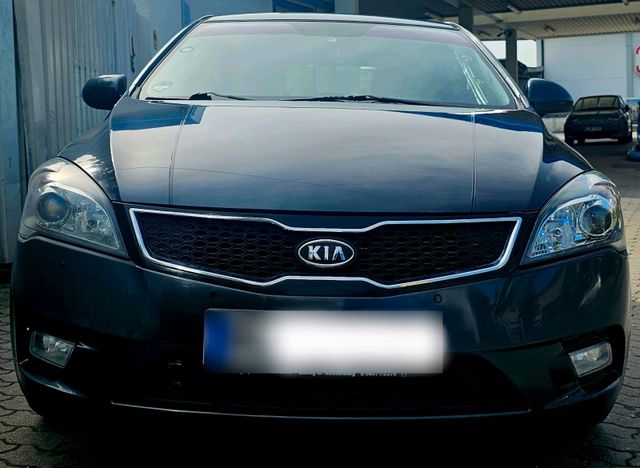 Kia Andere KIA Cee'd 2012 mit TÜV