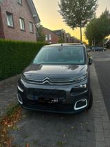 Citroën Berlingo PureTech 110 S&S SHINE XL SHINE - Citroën Berlingo Gebrauchtwagen in Mönchengladbach