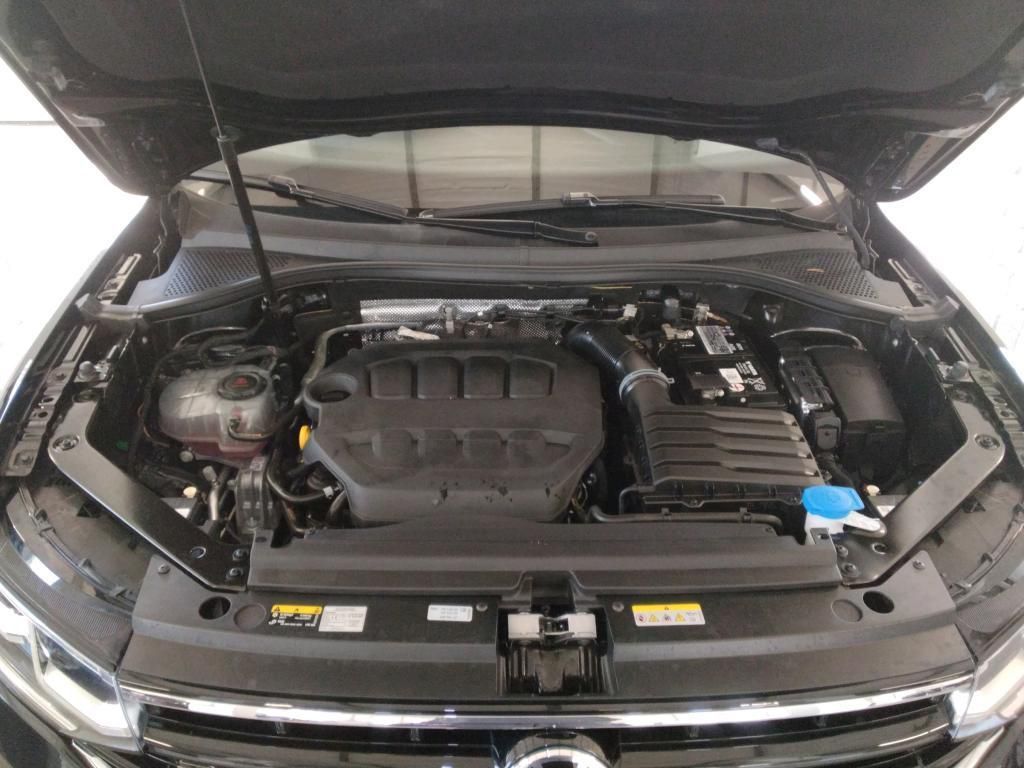 Volkswagen Tiguan Allspace R-Line 4Motion 2.0 TSI AHK*Pano*