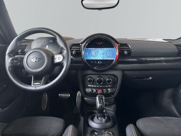 MINI Cooper SD Clubman - 12