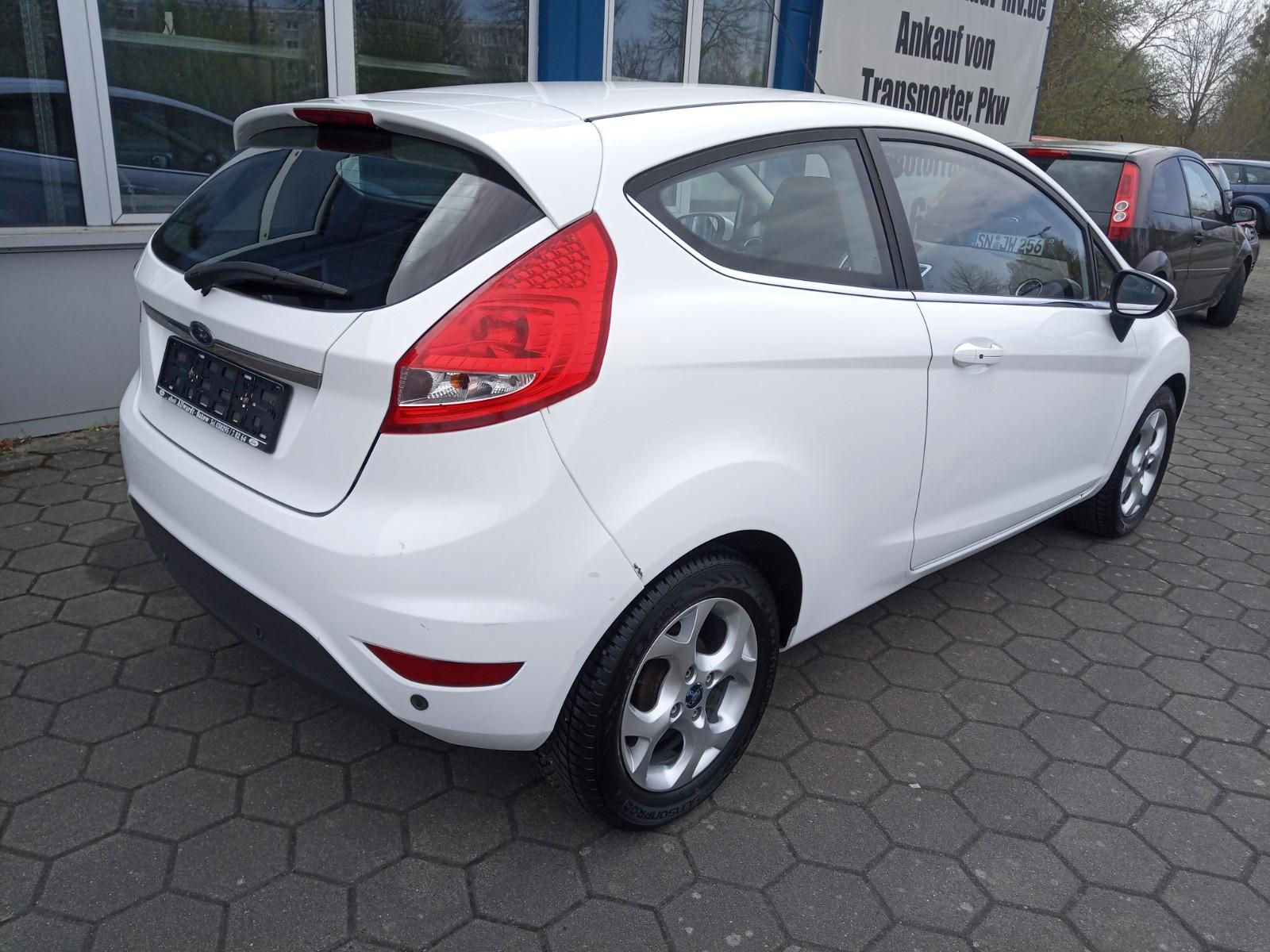 Ford Fiesta Titanium/HU neu