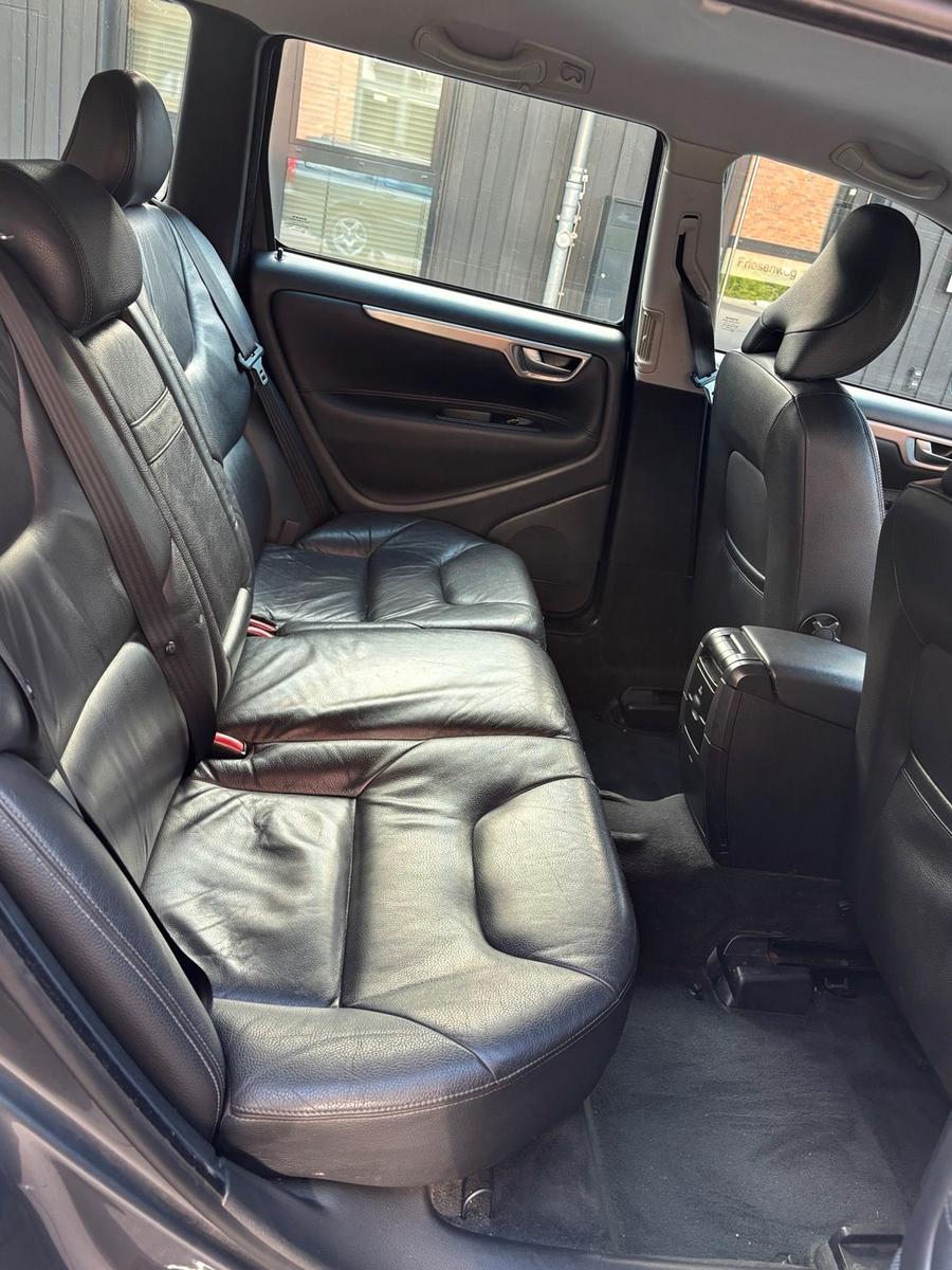 Volvo V70 2007 — photo 10