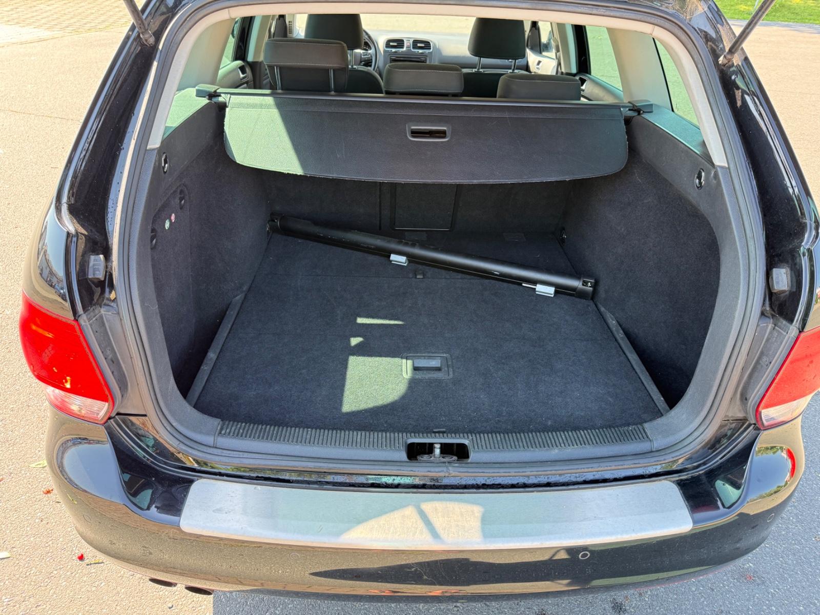 Volkswagen Golf 2012 — photo 7