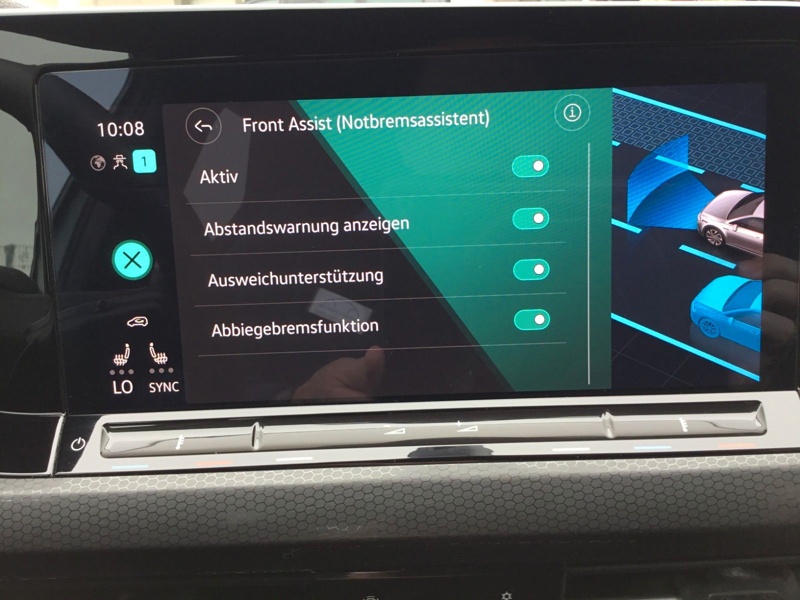 Fahrzeugabbildung Volkswagen Golf 2.0 TSI DSG GTI+Pano+18"+IQ Light