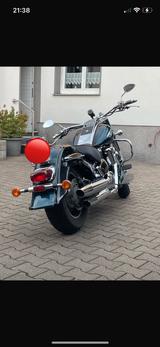 Suzuki VL Intruder 
