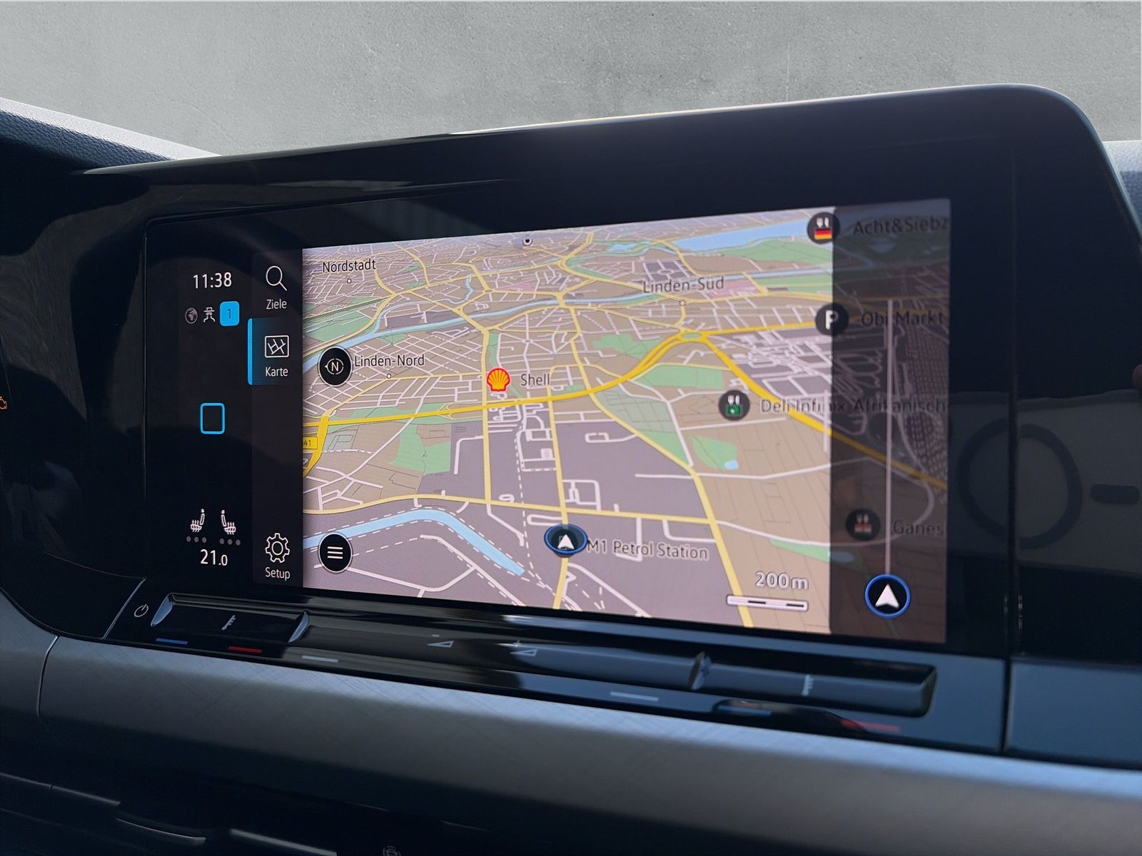 Fahrzeugabbildung Volkswagen Golf Variant 2.0 TDI Life AHK ACC AppConnect