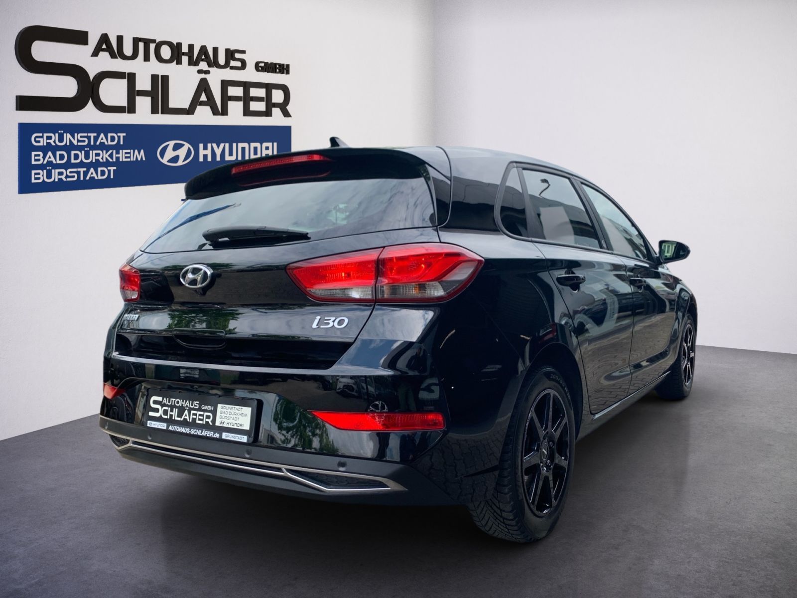 Fahrzeugabbildung Hyundai i30 1.0 T-GDI Edition 30 8x bereift
