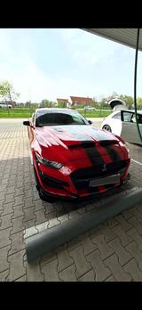 Ford Mustang 3.7L V6 - Ford Mustang: Coupe, V6