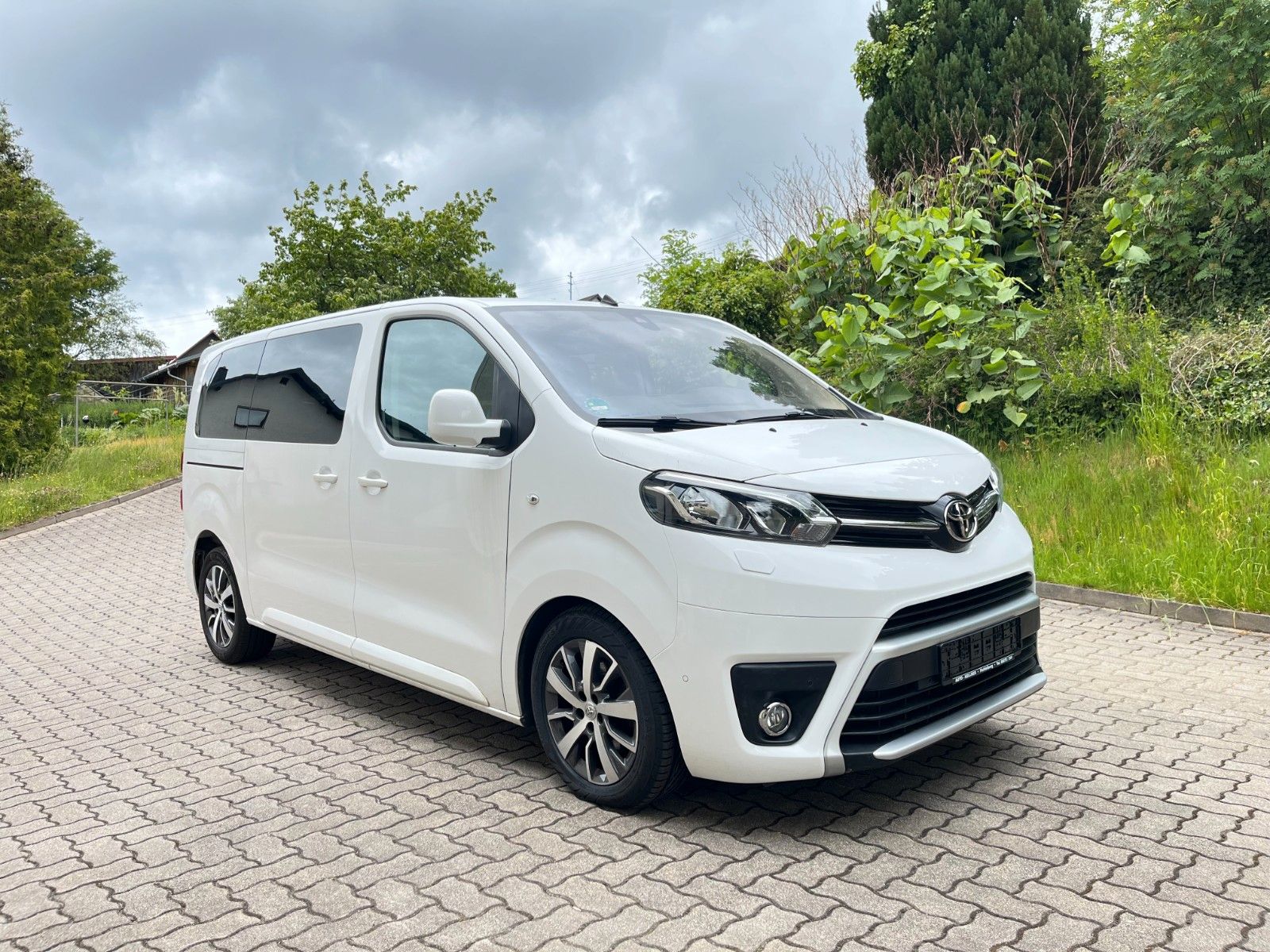 Toyota Proace Verso L1 Shuttle Plus
