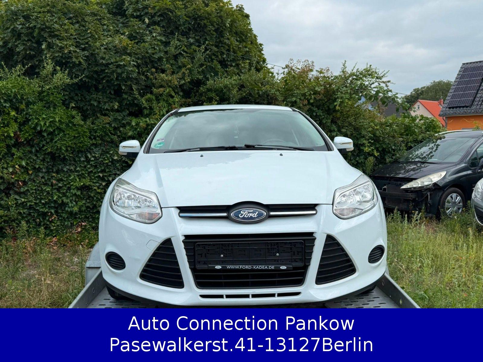 Ford Focus 2013 — engine 998 cm³, 101 HP (74kW)