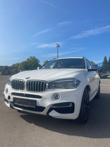 BMW X6 M50 d xDrive/HUD/Individual/B&O/NightV