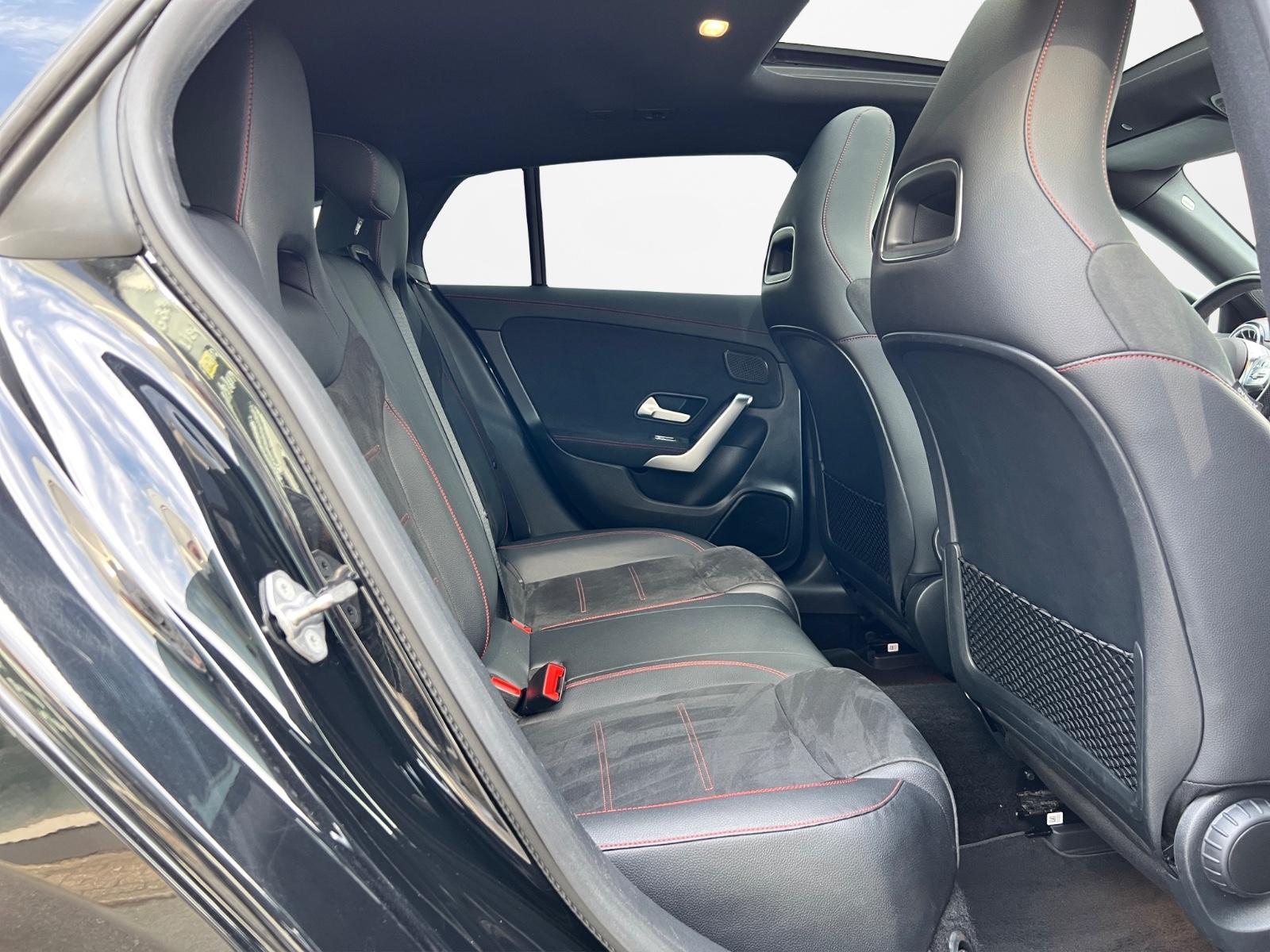 Mercedes-Benz CLA 35 AMG SB 4MATIC DCT*DISTRONIC*PANORAMA*