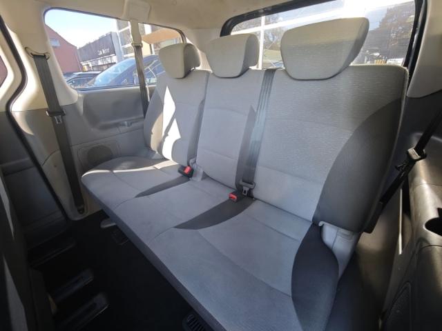 Hyundai H-1 HYUNDAI Family Automatik Navi 2.5 CRDI 170PS