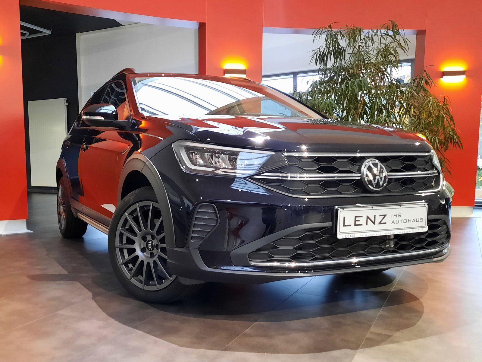 Fahrzeugabbildung Volkswagen Taigo Goal TSI DSG *AHK*Navi*Cam*