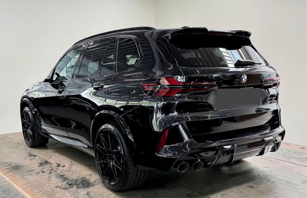 Image of BMW X5 M